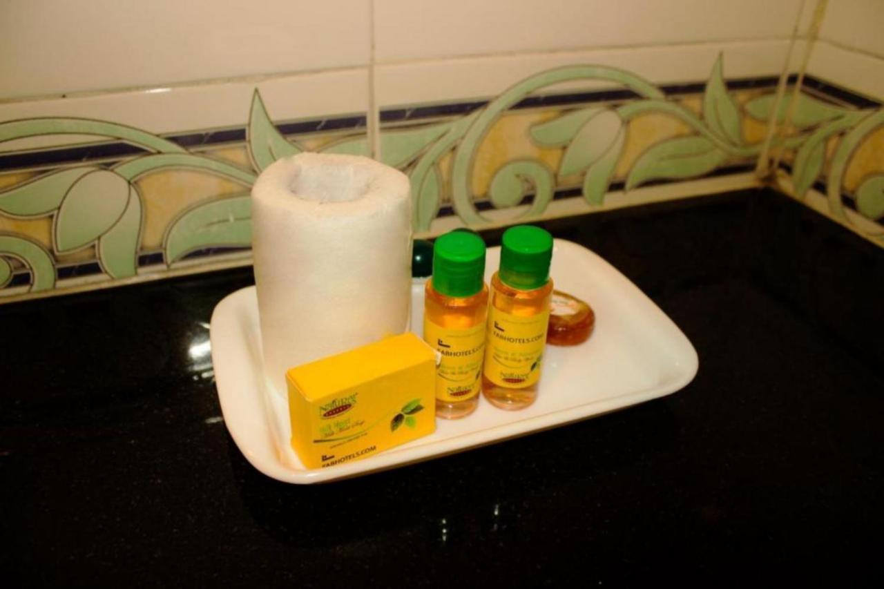 Hotel Ullash Residency Salt Lake Kolkata - Fully-Air-Conditioned-Hotel Spacious-Room With-Parking-Facility Солт-Лейк-Сити Экстерьер фото